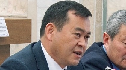 Депутат М.Бакиров потребовал проверить законность тендера &laquo;Кыргыз Темир Жолу&raquo; по закупке 150 вагонов на кредит Российско-Кыргызского фонда развития &mdash; Tazabek