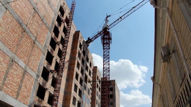88 гособъектов незавершенного строительства, в том числе объекты &laquo;Кыргызтемиржолу&raquo; и &laquo;Кыргыз почтасы&raquo; (данные по Чуйской области и Бишкеку) &mdash; Tazabek