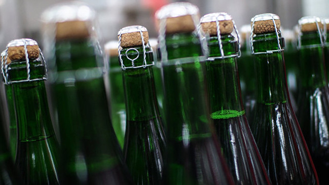 В I квартале Минсельхоз оштрафовал за нарушения &laquo;Кара-Балтинский водочный завод&raquo;, &laquo;Кыргыз Коньягы&raquo; и &laquo;Кыргыз Шампаны&raquo; &mdash; Tazabek