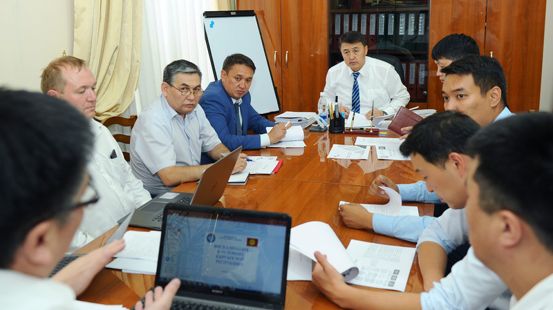 Вице-премьер З.Аскаров: Отечественные программисты разработали программы, которые помогут проверить качество продукции &mdash; Tazabek