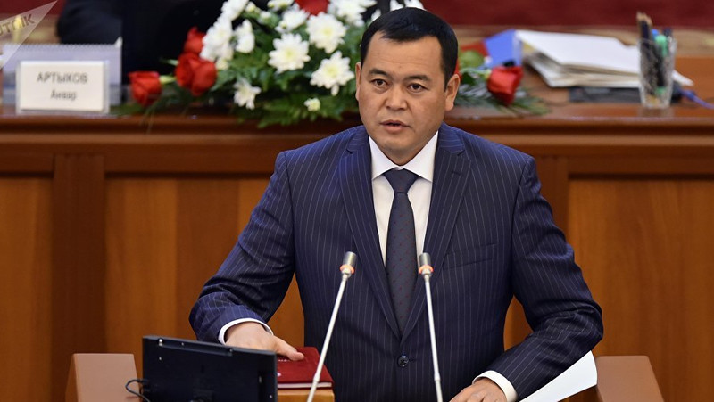 Депутат посоветовал быть осторожнее с китайскими кредитами, сообщив, что Шри-Ланке пришлось отдать один из своих портов ради погашения кредита &mdash; Tazabek