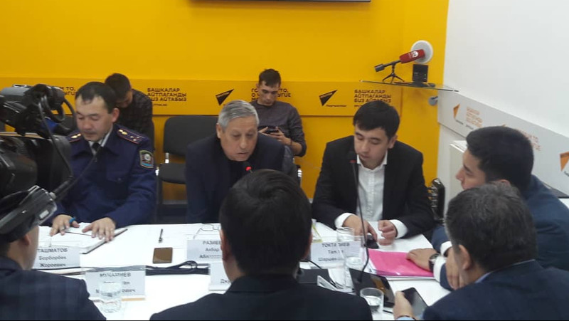 Премьер опаздывает с созданием отдельной структуры по туризму, - депутат &mdash; Tazabek