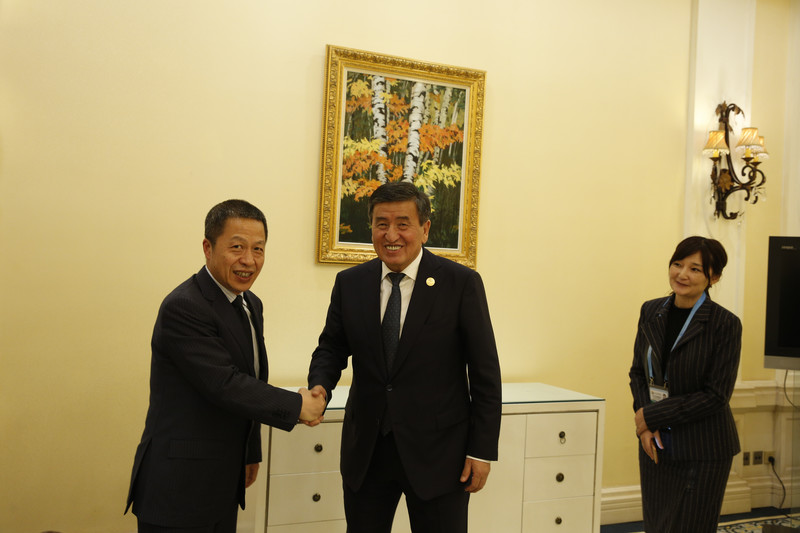 Президент С.Жээнбеков обсудил с главой правления компании CJI Ван Бинем вопросы реализации совместных проектов в сельскохозяйственной сфере Кыргызстана &mdash; Tazabek