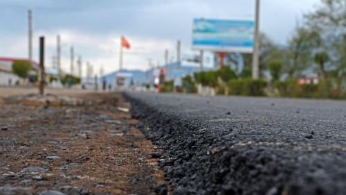 На реконструкцию автодороги Балыкчы&mdash;Тамчы&mdash;Чолпон-Ата выделено 500 млн сомов, - Минтранс &mdash; Tazabek