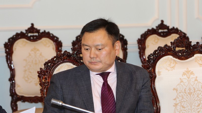 Правительство рассмотрит просьбу чешской Liglass Trading продлить срок оплаты $37 млн &mdash; Tazabek