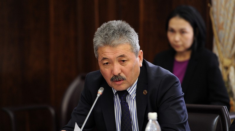 Минфин сократил расходы Минтранса на 282 млн сомов, пообещав выделить средства в следующем году &mdash; Tazabek