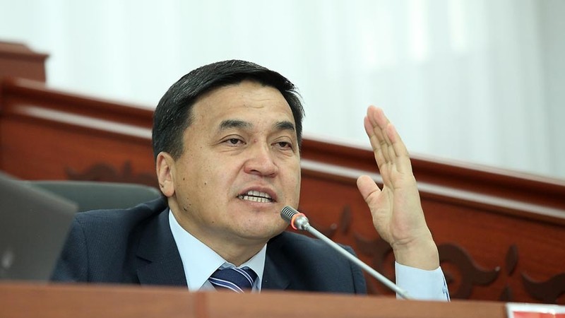 Депутат: Японцы используют порошок для сохранения ледников, почему мы этого не делаем? &mdash; Tazabek