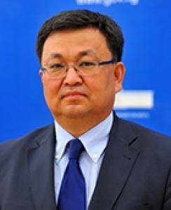 На рынке IT-технологий крутятся огромные деньги, надо усиливать контроль за ним, - заведующий отделом Аппарата правительства А.Аалиев &mdash; Tazabek