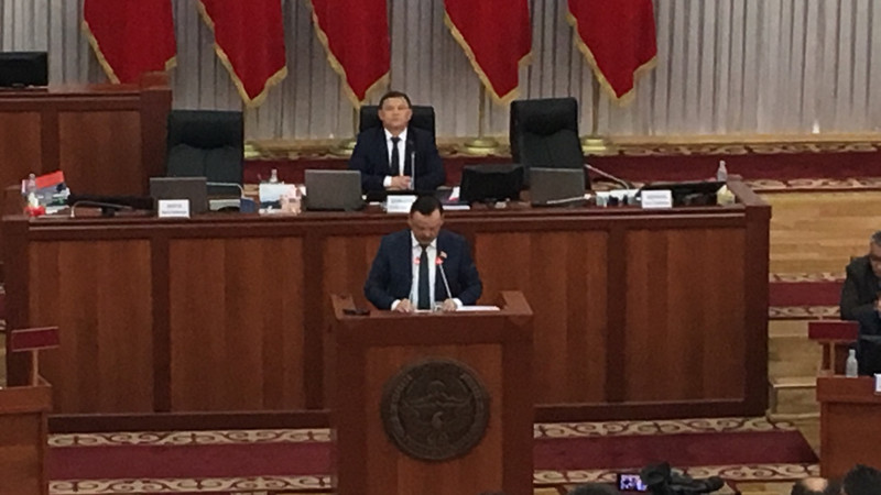 На работу депутатской комиссии по ТЭЦ Бишкека никто не оказывал давления, - депутат &mdash; Tazabek