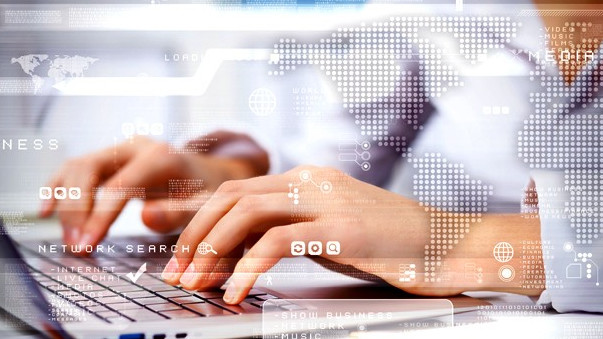 Сколько потратили предприятия в регионах КР на развитие информационных технологий за последние 4 года? — Tazabek