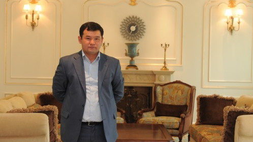 Какая зарплата у главы Фонда по управлению госимуществом Р.Тулебердиева? — Tazabek