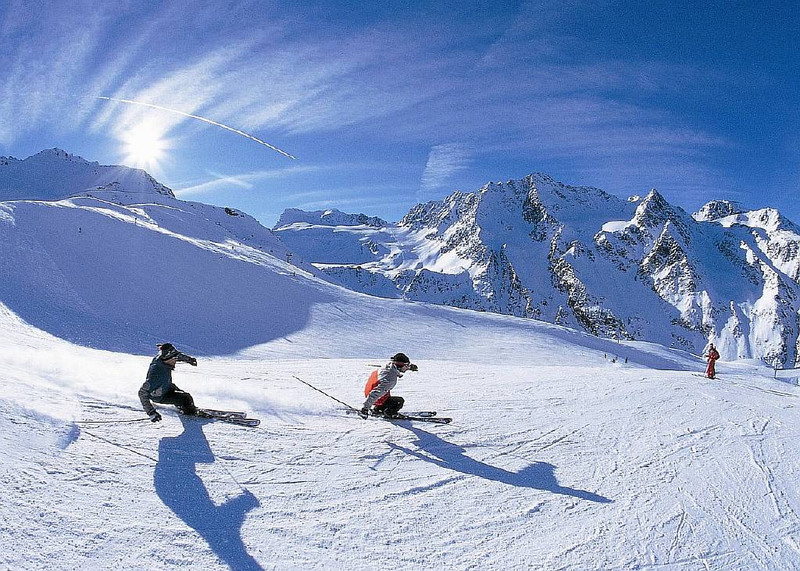 &laquo;Каракол&raquo;&mdash;&laquo;Роза Хутор&raquo;&mdash;&laquo;Куршевель&raquo;: Чьи горнолыжные склоны дороже? (цены) &mdash; Tazabek