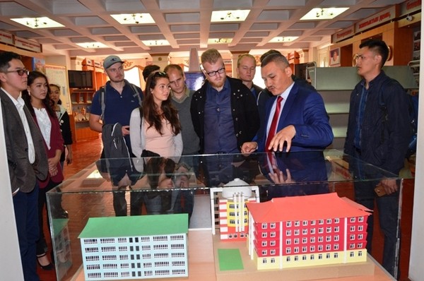 Главное фото