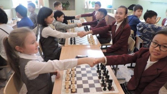 Бишкекте Илим, техника жана өндүрүш жумалыгы өтүүдө