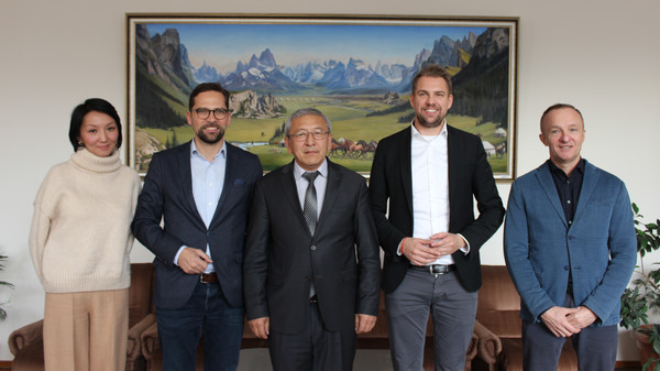 Главное фото