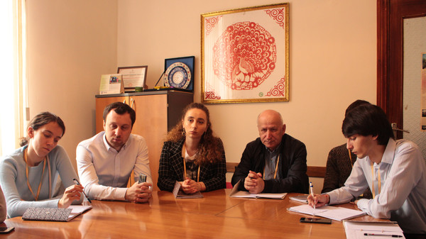 Главное фото