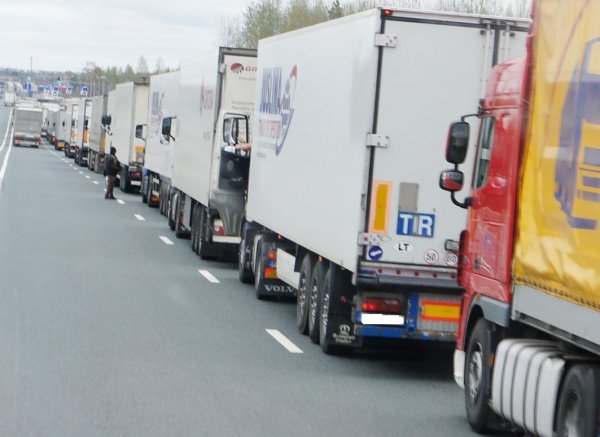 ЕЭК вынес на обсуждение вопрос развития международного автомобильного сообщения в странах ЕАЭС &mdash; Tazabek