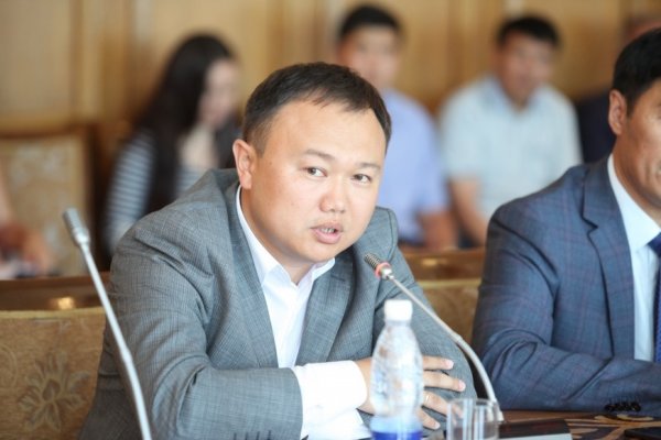 Депутат предложил на сессии ЖК заслушать информацию Генпрокуратуры по участку на улице Скрябина 45-45А &mdash; Tazabek