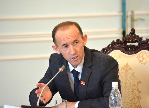 Не лучше ли заново построить, - депутат А.Нурбаев о реабилитации Токтогульской ГЭС &mdash; Tazabek