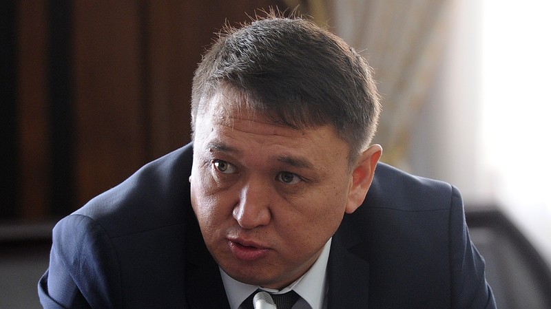 С.Исаков рассказал, где будет работать Бакыт Шаршембиев, вместо которого в Госкомсвязи предлагают Н.Абасканова &mdash; Tazabek