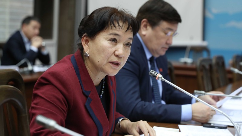 Депутат предложила создать комиссию для изучения эффективности использования средств: Почему нет хорошего теплоснабжения Бишкека? &mdash; Tazabek