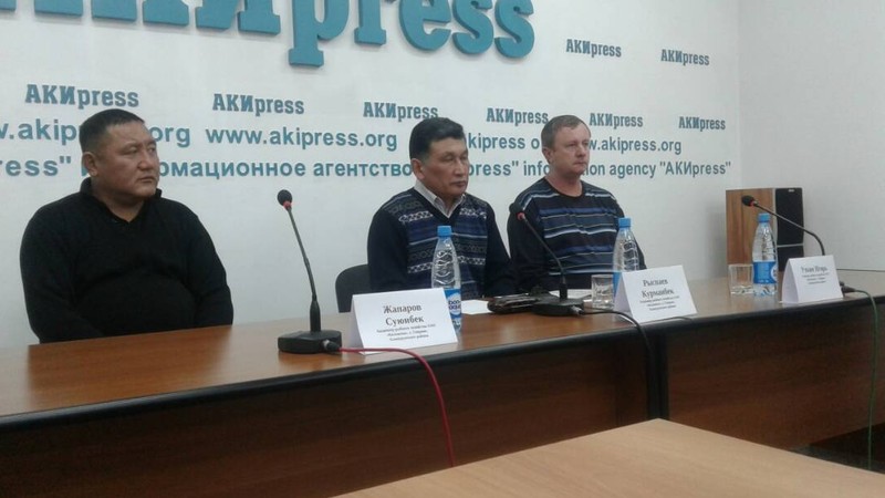 После рейдерского захвата рыбного хозяйства &laquo;Балыкчы&raquo; произошла кража леса, мальков и оборудования, - директор К.Рыспаев &mdash; Tazabek