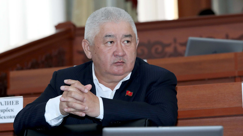 Депутат: У прокуратуры не хватает сил на 3 незаконно построенных объекта &mdash; кафе &laquo;4 сезона&raquo;, многоэтажка в парке Панфилова и ресторан &laquo;Фрунзе&raquo;? &mdash; Tazabek