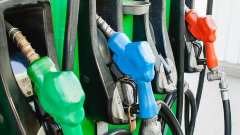 Победители госзакупок:  Более миллиарда сомов заработали  87 нефтетрейдеров, среди которых родственники бывших и нынешних депутатов &mdash; Tazabek