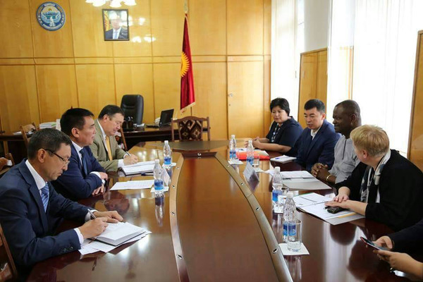 Главное фото