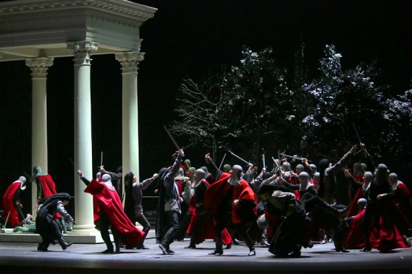 Главное фото