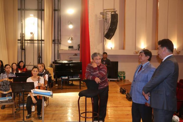 Главное фото