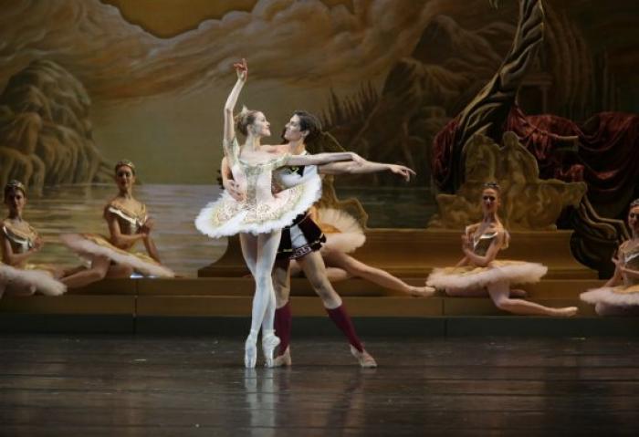 Главное фото