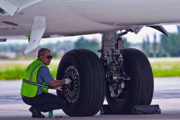 Авиапарк: На чем летает Кыргызстан? (фото) &mdash; Tazabek