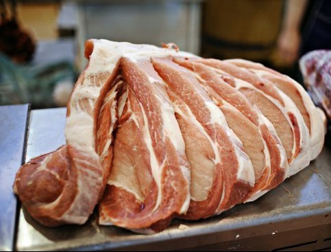 В 2017 году Кыргызстан планирует экспортировать более 350 тонн мяса в Иран &mdash; Tazabek