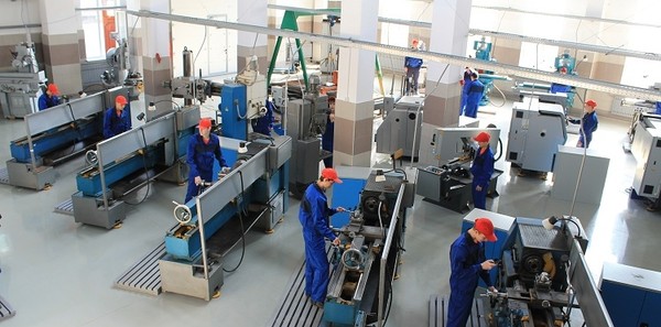 18,7% руководителей промпредприятий среди причин, сдерживающих рост производства, отмечают отключение электроэнергии, - исследование &mdash; Tazabek