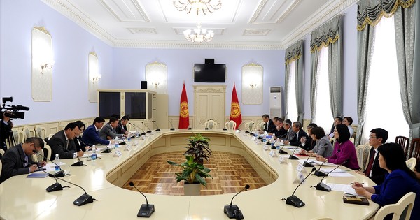 Правительство создаcт оперативный штаб для решения вопросов, связанных с переходом на цифровое телерадиовещание &mdash; Tazabek