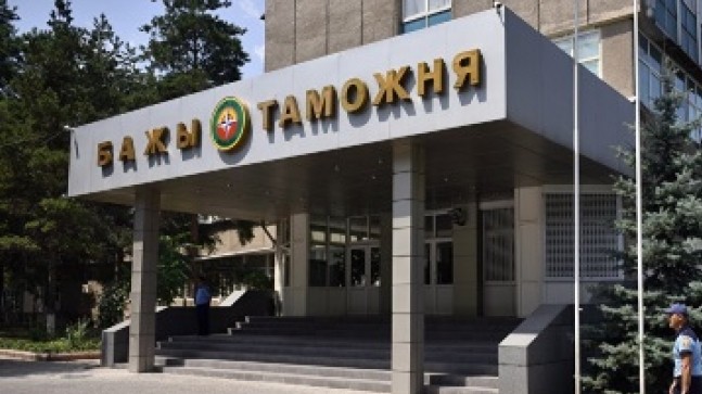 Таможня прокомментировала заявление импортеров о том, что сотрудники ГТС товары растаможивают по 6 методу &mdash; по завышенным тарифам &mdash; Tazabek