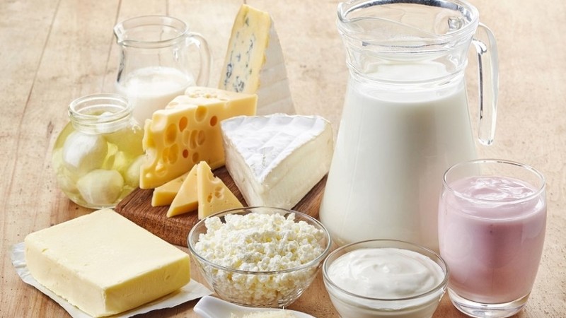 За 7 месяцев Кыргызстан в 3,8 раза увеличил экспорт молока и молочных продуктов в Казахстан &mdash; Tazabek