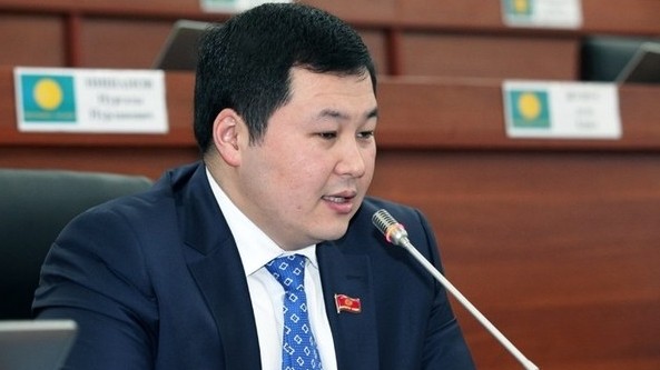 Депутат о кредите в 6 млн евро для &laquo;Востокэлектро&raquo;: Кто этот кредит будет завтра возвращать, Минфин или Энергохолдинг? &mdash; Tazabek