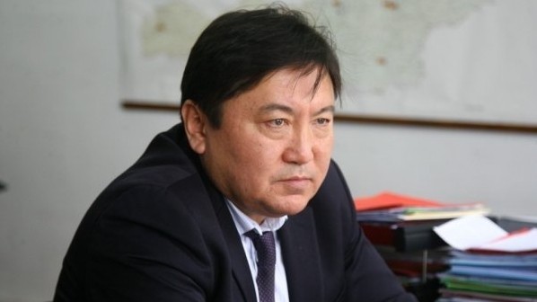 Вопрос по перевалам взят под особый контроль, проезжаемость на всех дорогах есть, - статс-секретарь Минтранса Э.Мамыркалиев &mdash; Tazabek