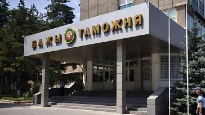 Железнодорожная таможня выявила неуплату 77,1 млн сомов таможенных платежей частной компанией — Tazabek