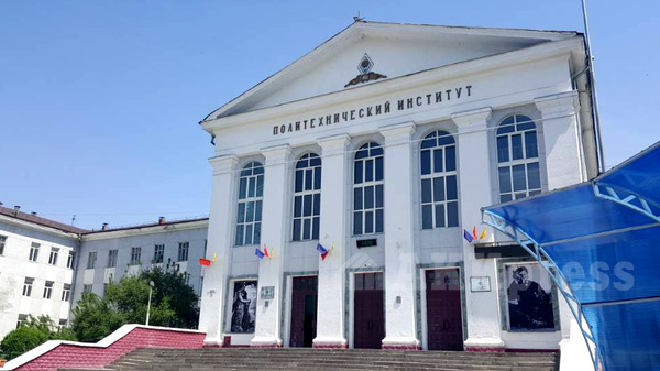 В Минобразования озвучили процент трудоустройства выпускников вузов в Кырызстане