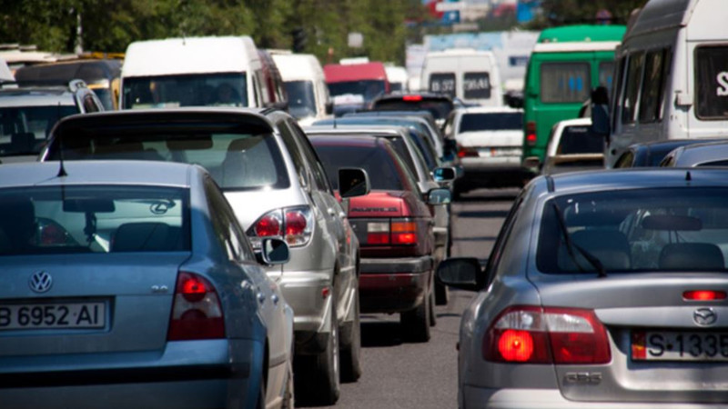 ГРС предложила установить постоянный сбор в 0,3% по перерегистрации авто &mdash; Tazabek