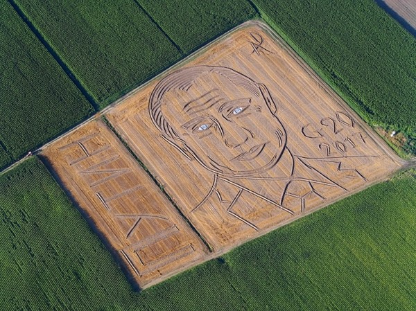 Главное фото