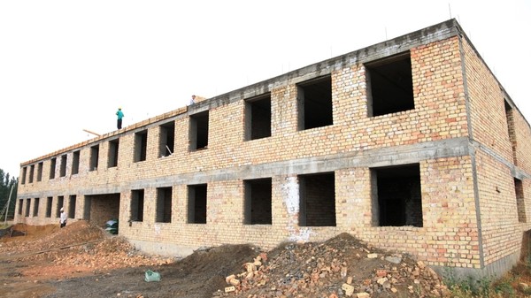 Бала бакча имараттарынын курулушу өз максатында жүрбөй жатат