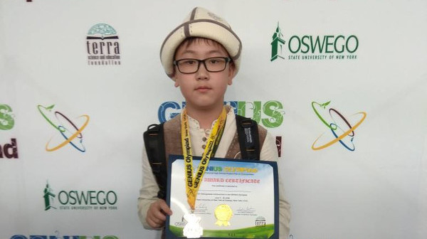 Кыргызстандык окуучу АКШда өткөн генийлер олимпиадасында баш байгени жеңди