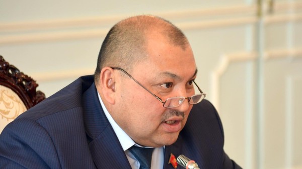 Жители Новопавловки и Военно-Антоновки жалуются, что 7 км участка автодороги Бишкек&ndash;Кара-Балта выпали из проекта строительства, - депутат К.Рыспаев &mdash; Tazabek