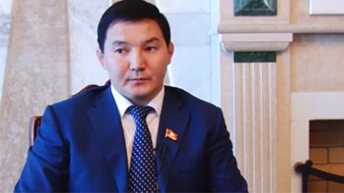 Депутат интересуется, почему стоимость строительства школ на одинаковое количество мест разная