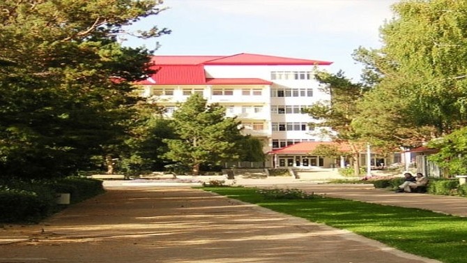 Самый крупный должник среди пансионатов &laquo;Рахат&raquo;, их долг составляет 15 млн сомов, - &laquo;Востокэлектро&raquo; &mdash; Tazabek