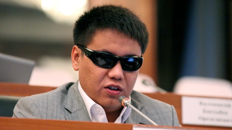 Вы же знаете, что у них разрешены легкие наркотики? &ndash; депутат Д.Бекешев замминистра А.Сазбакову о торговле с Нидерландами &mdash; Tazabek